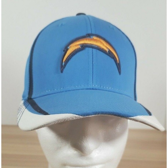 San Diego LA Chargers Reebok On Field S/M Fitted Hat Powder Blue Bolt - Picture 1 of 9